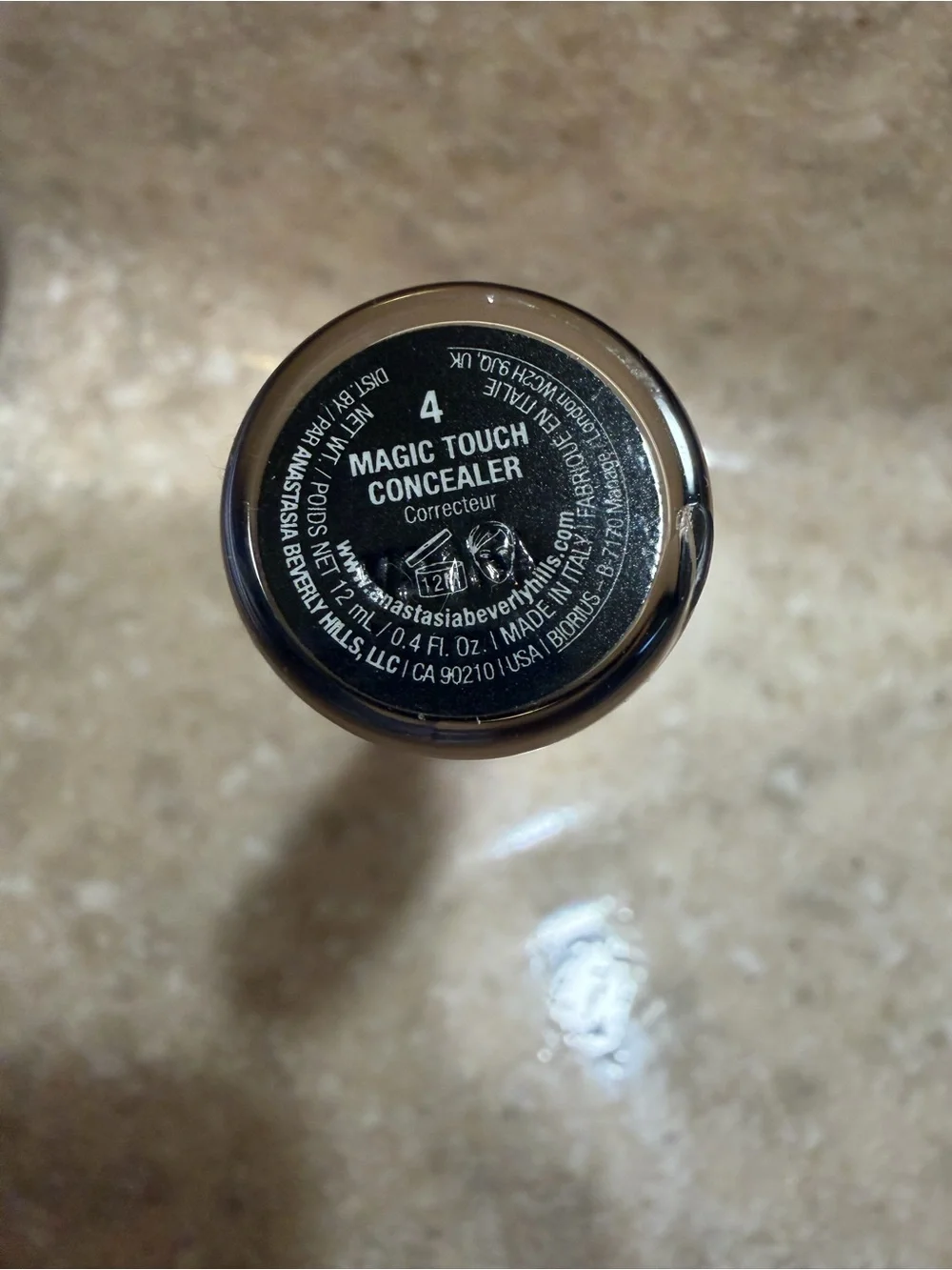 Anastasia Beverly Hills Magic Touch Concealer - (Black Packaging) brand new